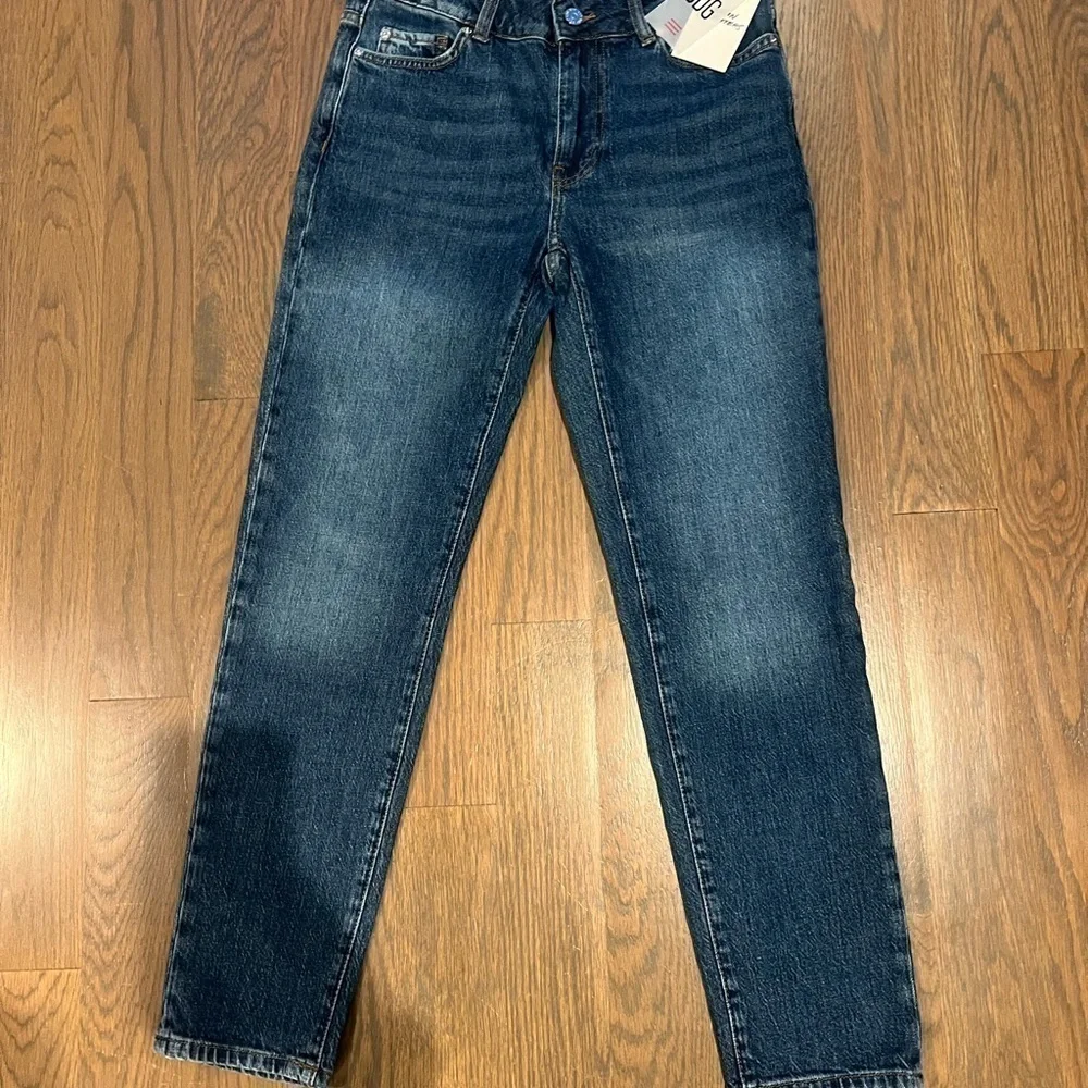 BDG Mid-Rise Skinny blue jeans size 26 y2k streetwear J